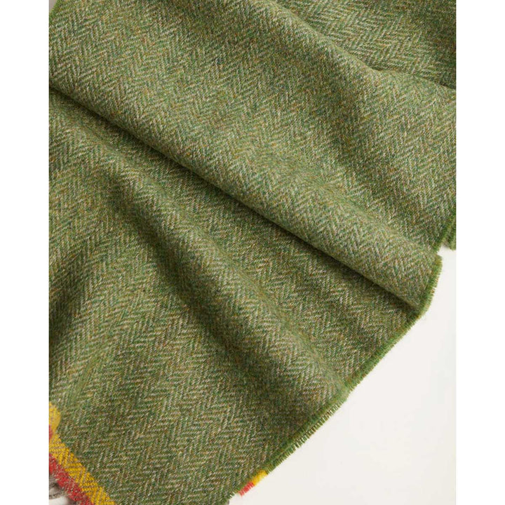 4380/D4 Green Herrington Lambs Wool Scarf