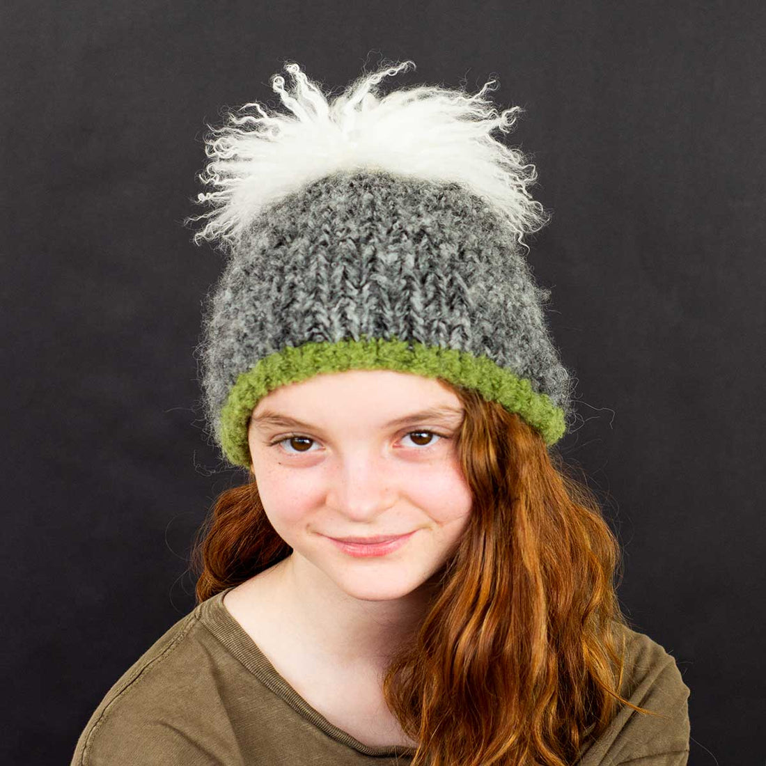 BKH011-CHARCOAL Windy Day Hat