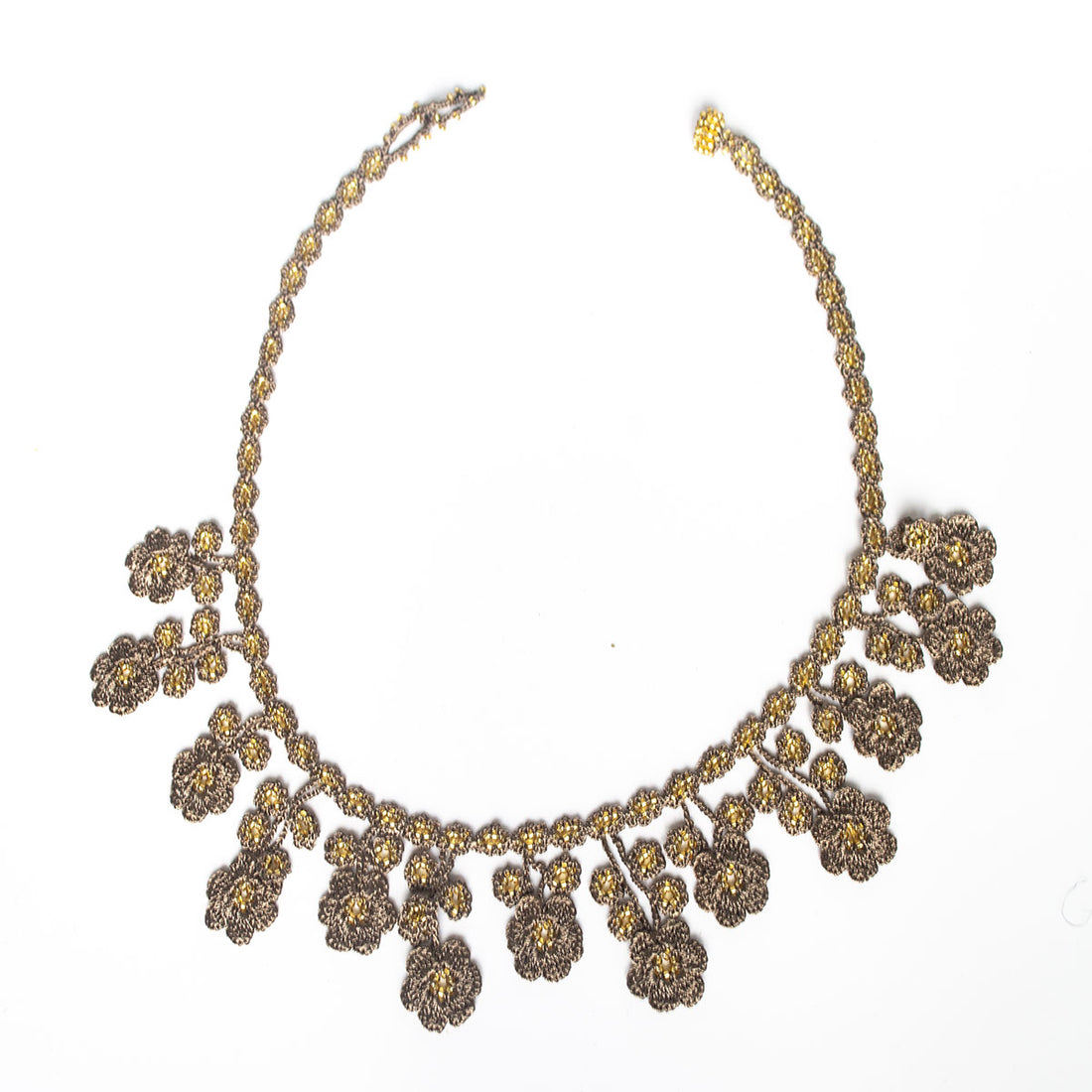 FCN050 Carnation Necklace