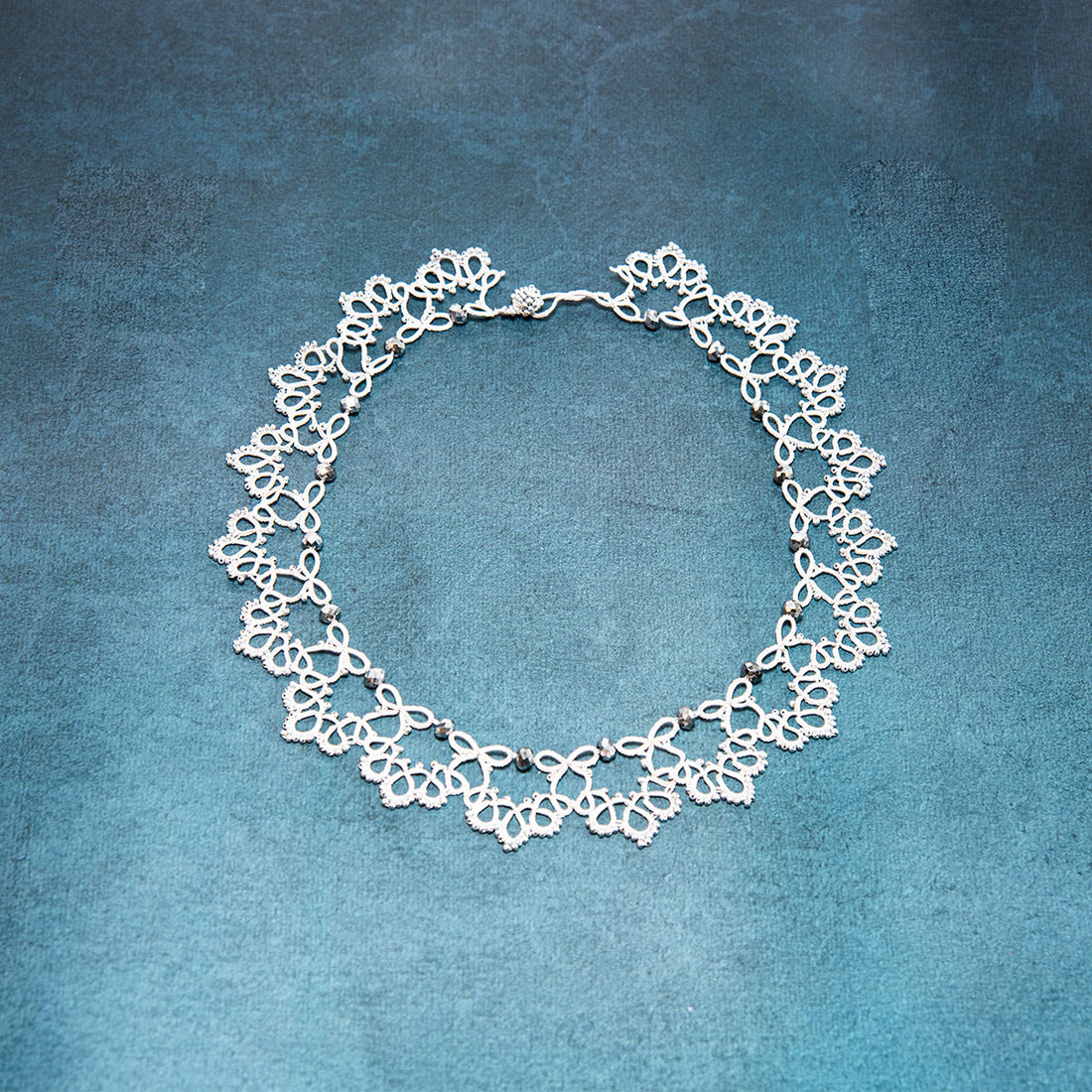 FCN065 Silk Necklace