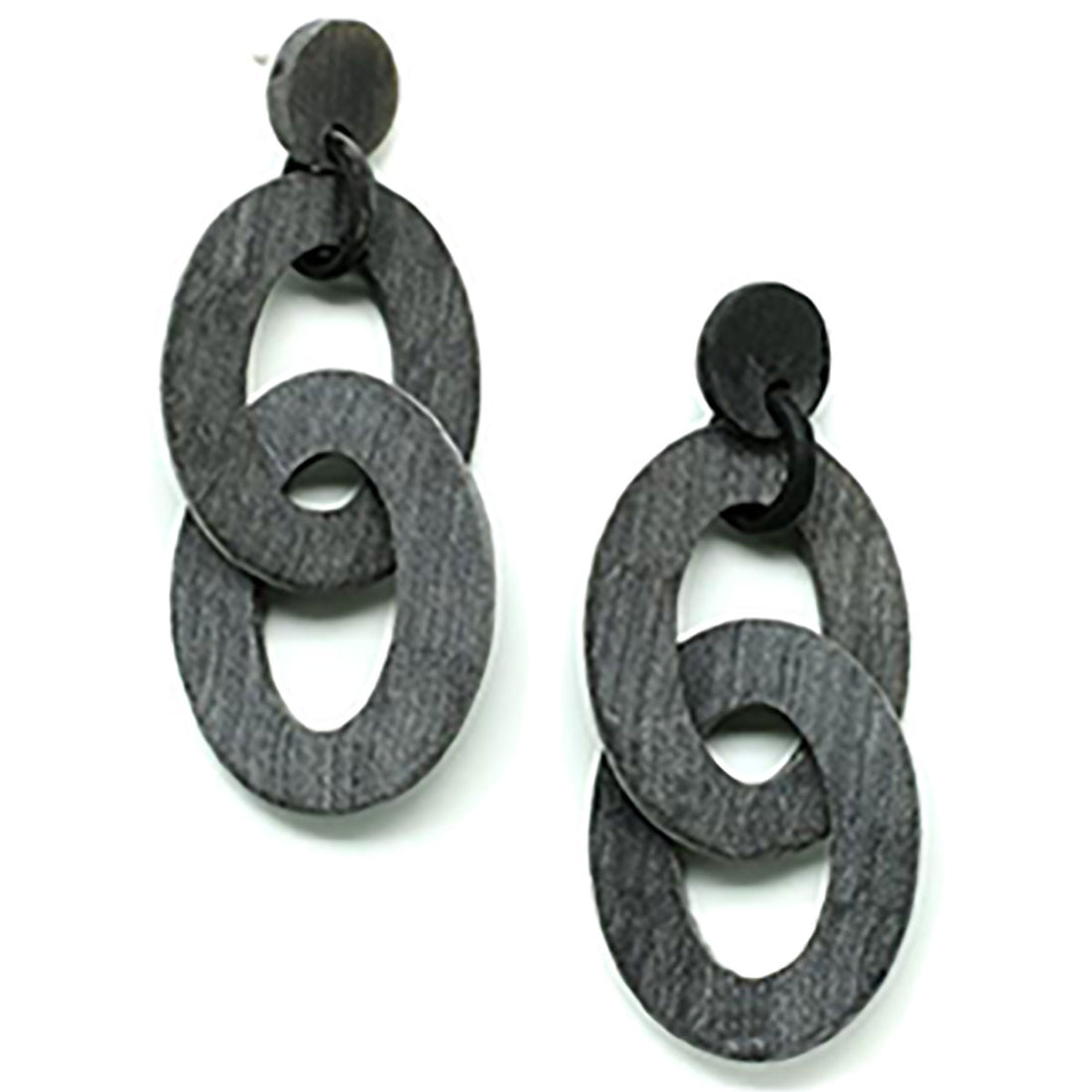 Q11993 Black Matte Horn Earrings