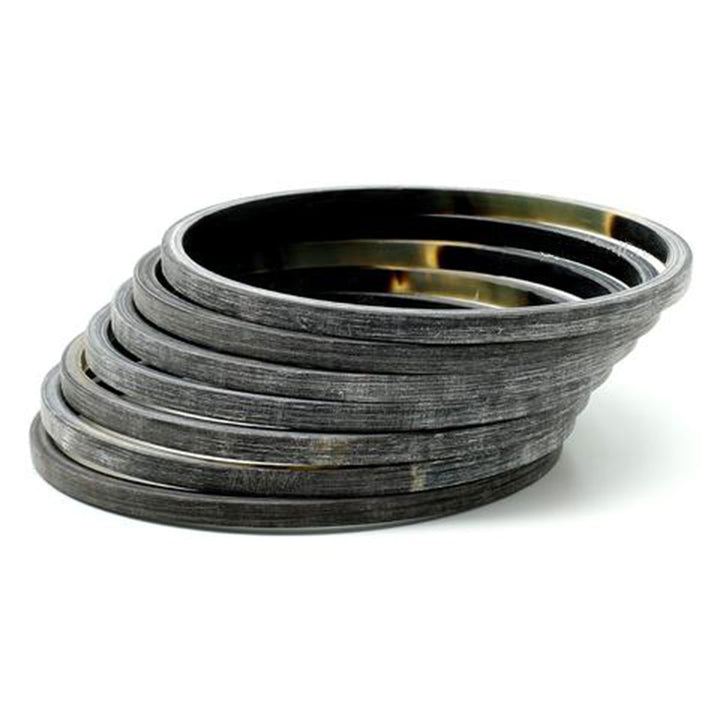 Q11422 Unpolished Horn Bangles