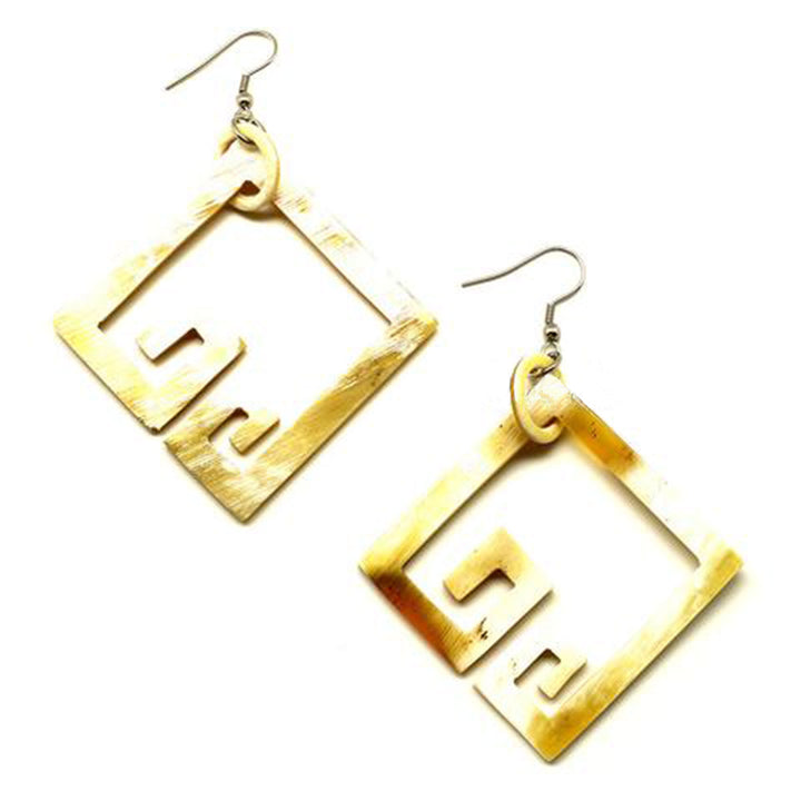 Q12209 Open Boxes Horn Earrings