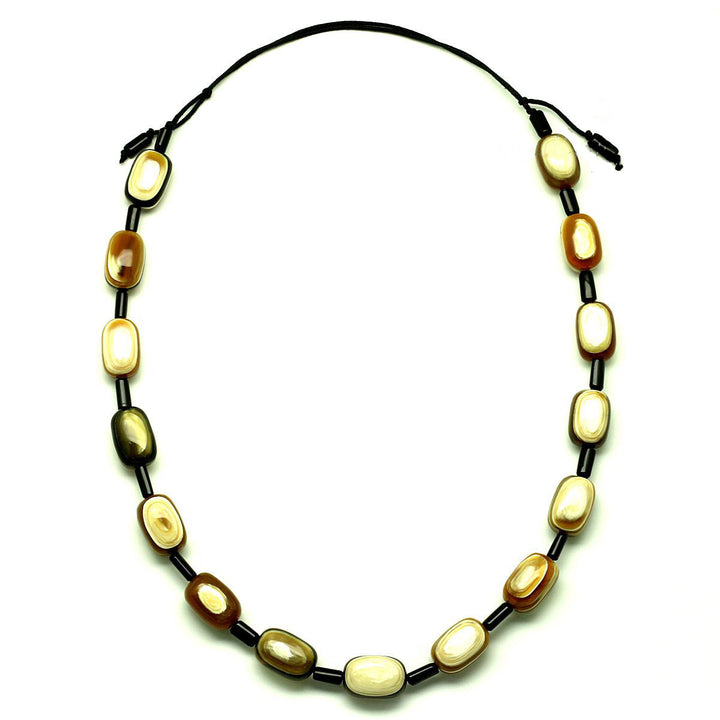 Q12981 Water Buffalo Horn  Necklace