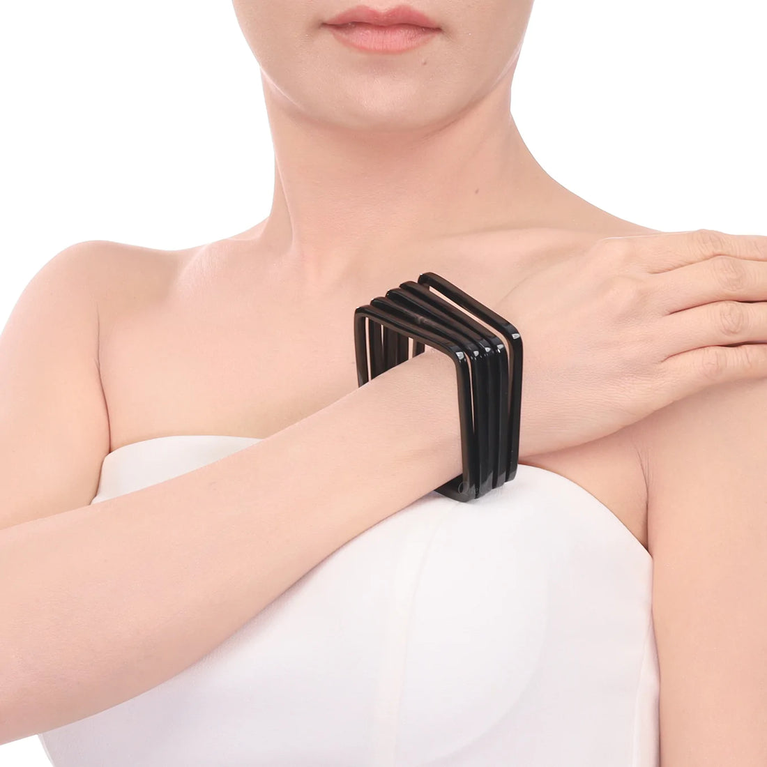 Q13983 Square Horn Bracelet