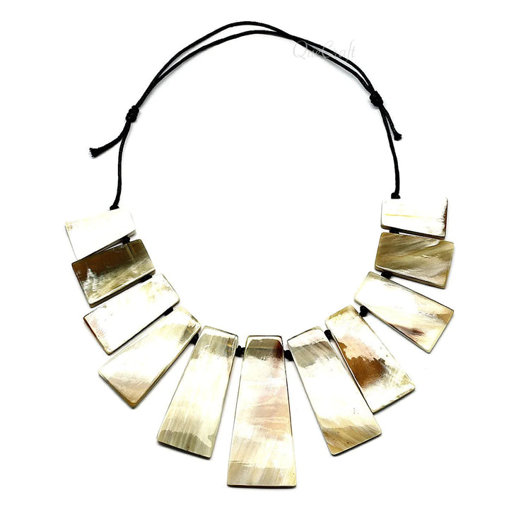 Q9675 Water Buffalo Horn Necklace