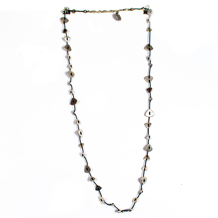SLVR1060 SILVER PLATE NECKLACE  WITH TRIANGLES