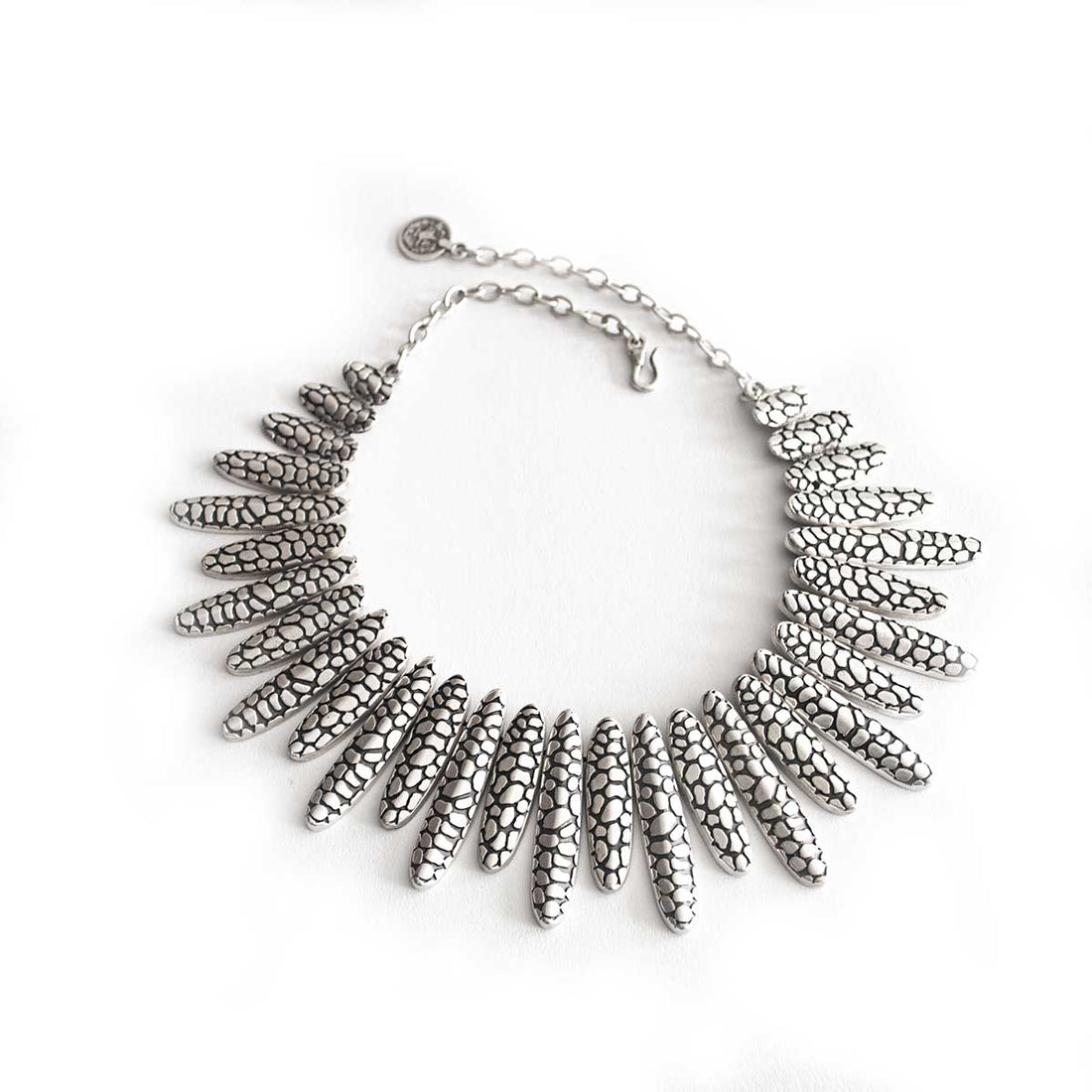 TN1611 PULSATION NECKLACE