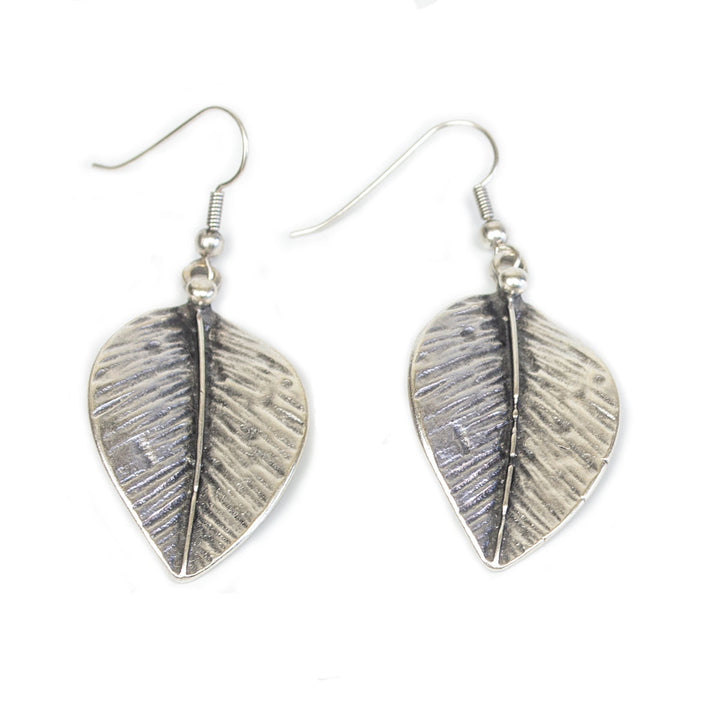 E16 FOREST EARRINGS