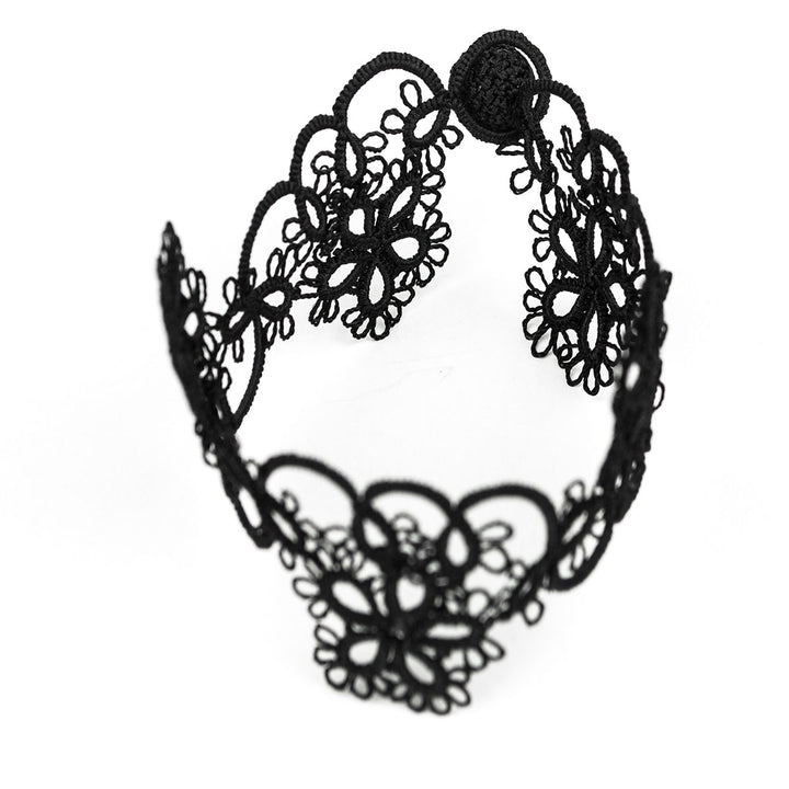 FCB051 Tatted Curly Bracelet