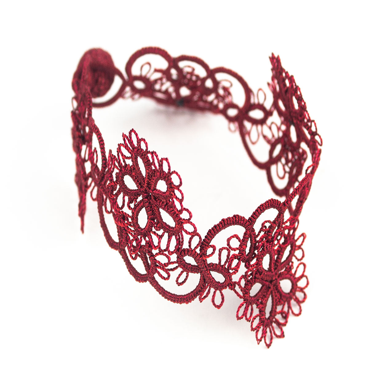 FCB051 Tatted Curly Bracelet