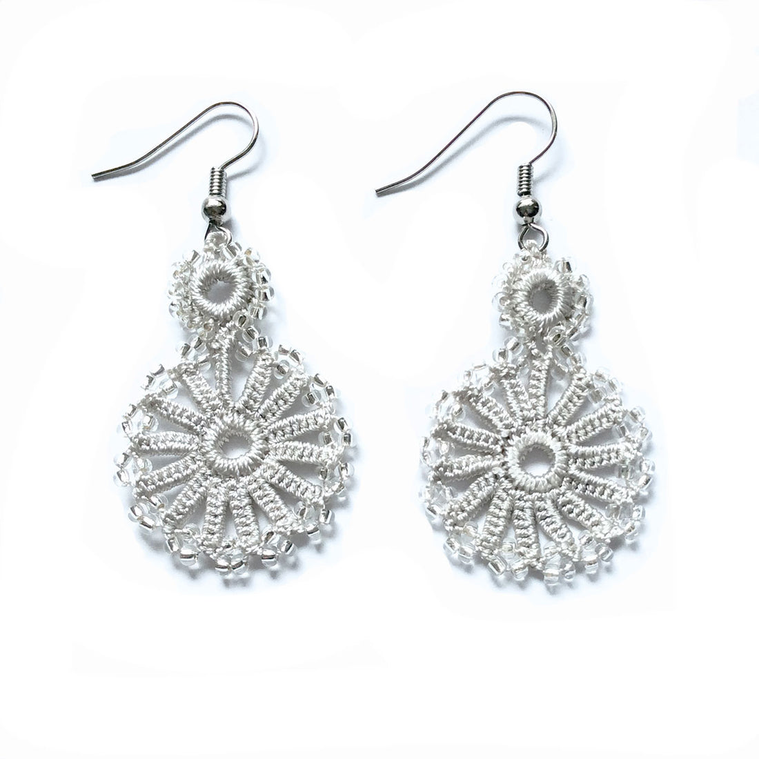 FCE044 Chain of Circles Earrings