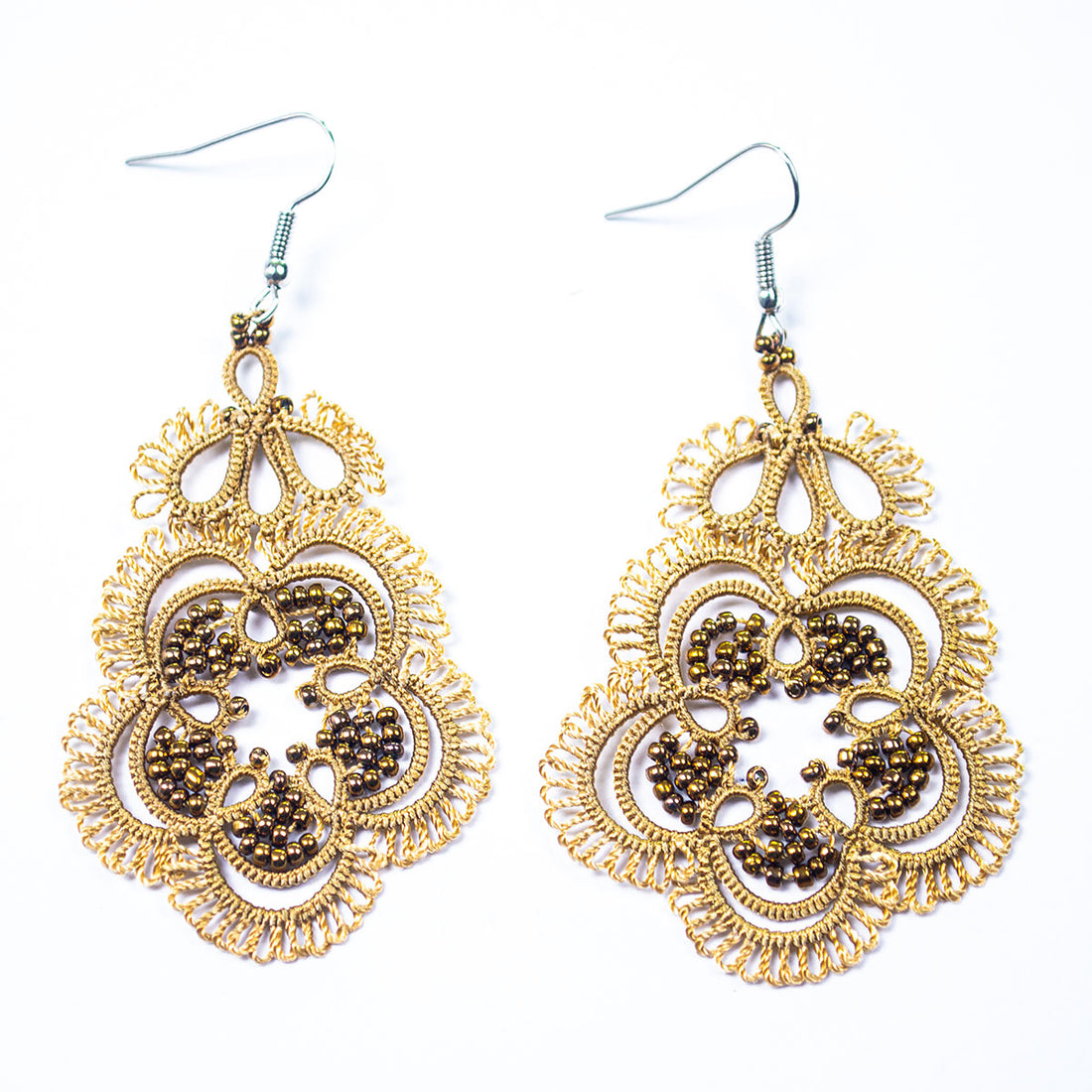 FCE001 Tatted Flower Earrings