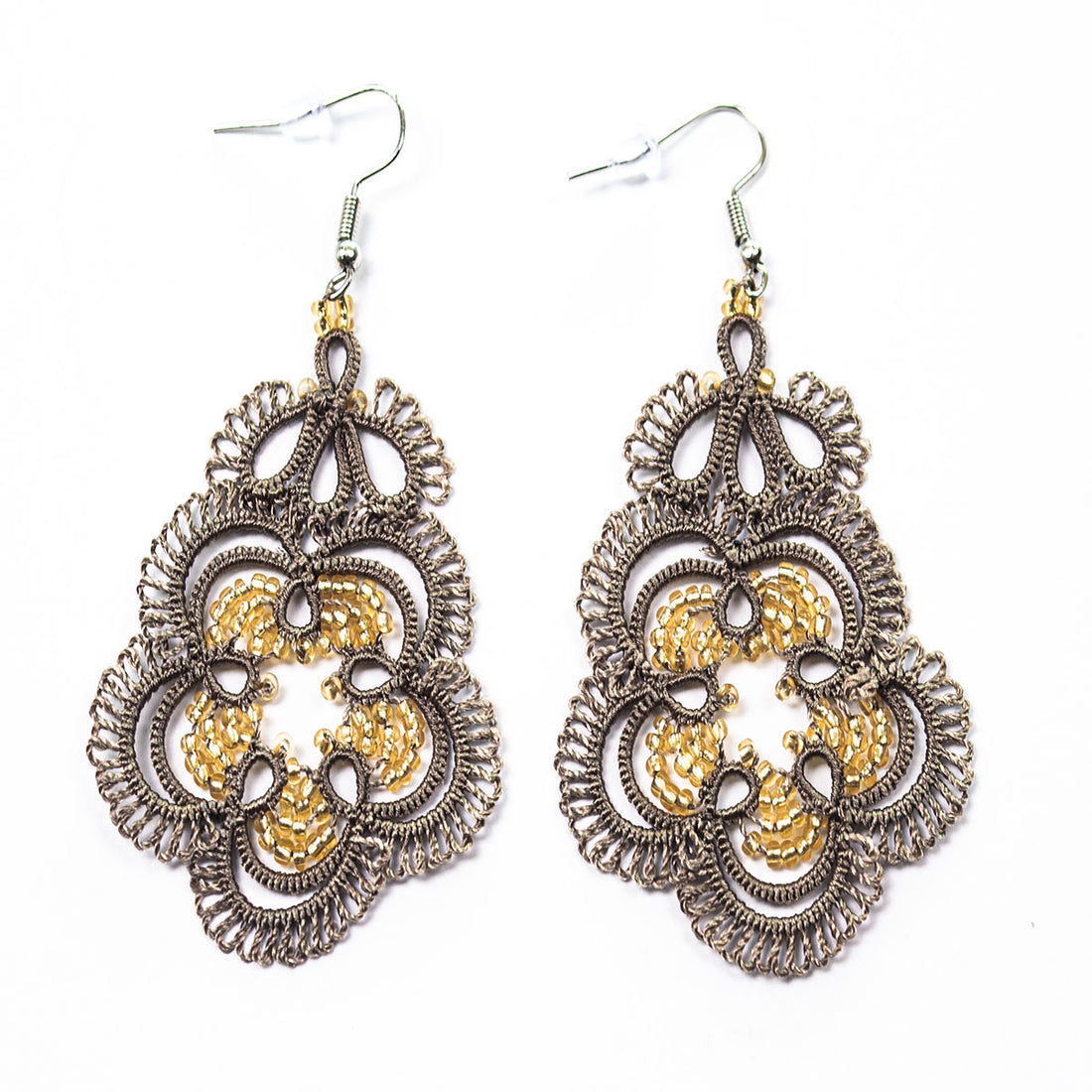 FCE001 Tatted Flower Earrings