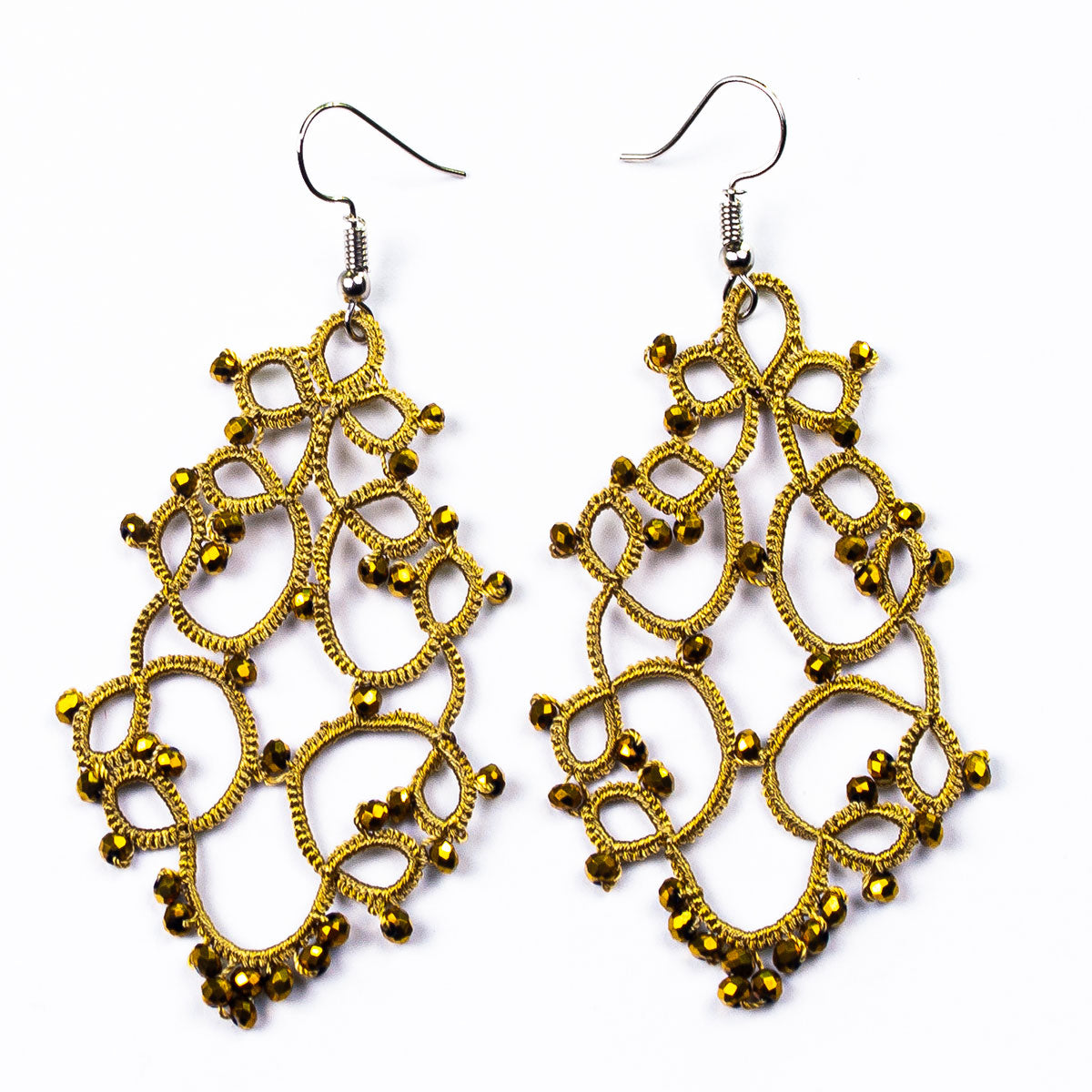 FCE009 Wonderland Earrings