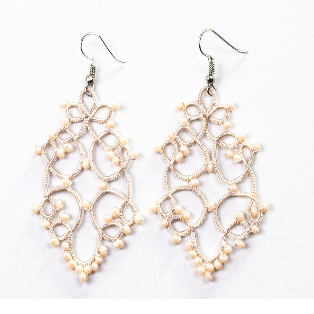 FCE009 Wonderland Earrings