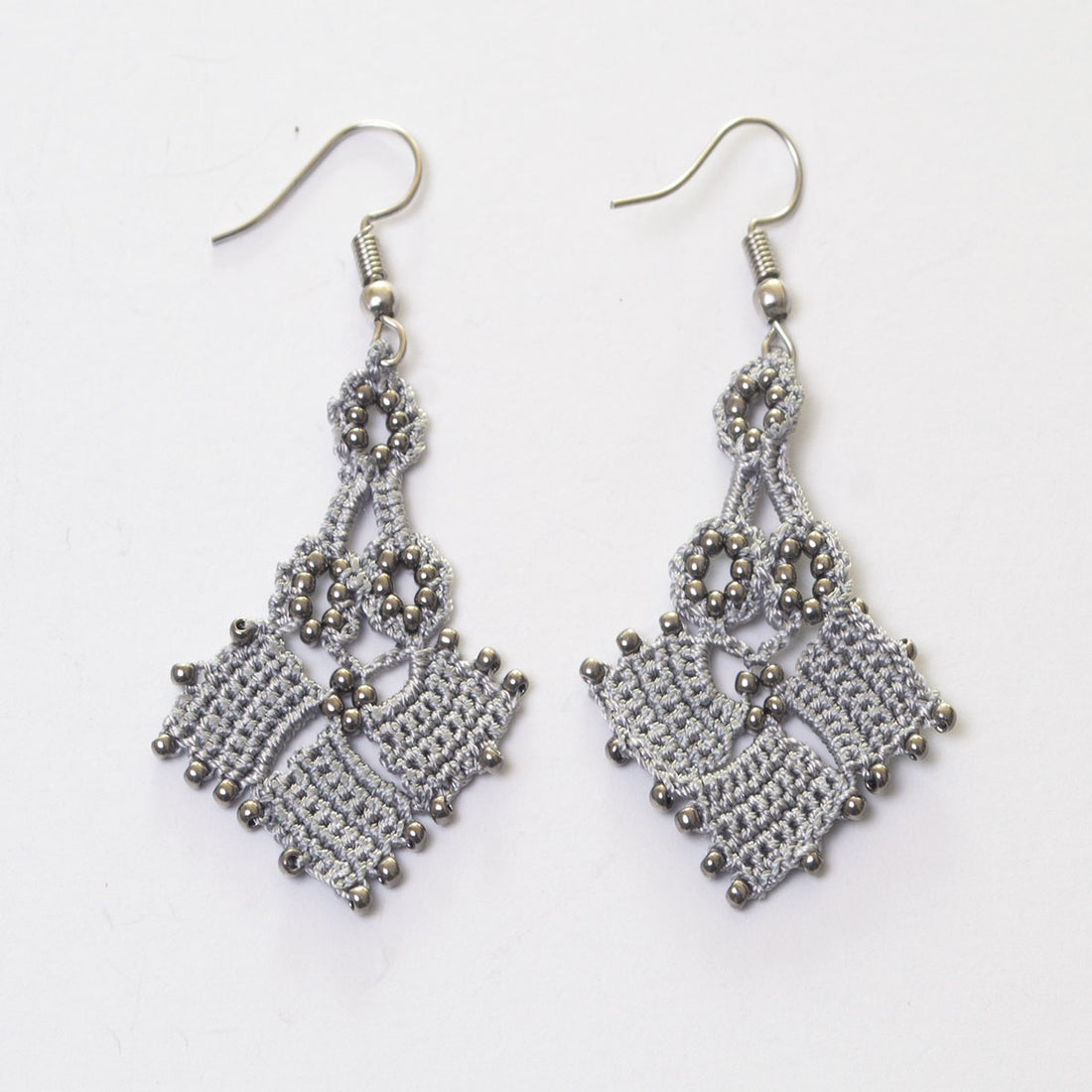 FCE031 Diamond Parade Earrings