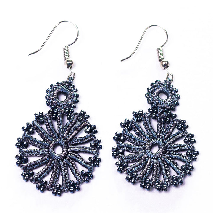 FCE044 Chain of Circles Earrings