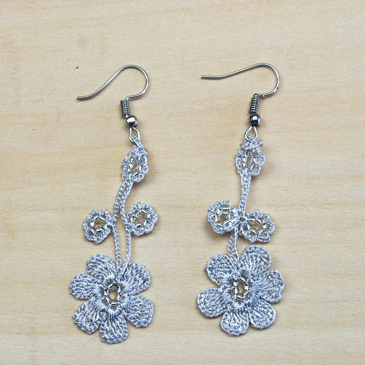 FCE056 PANSIES EARRINGS