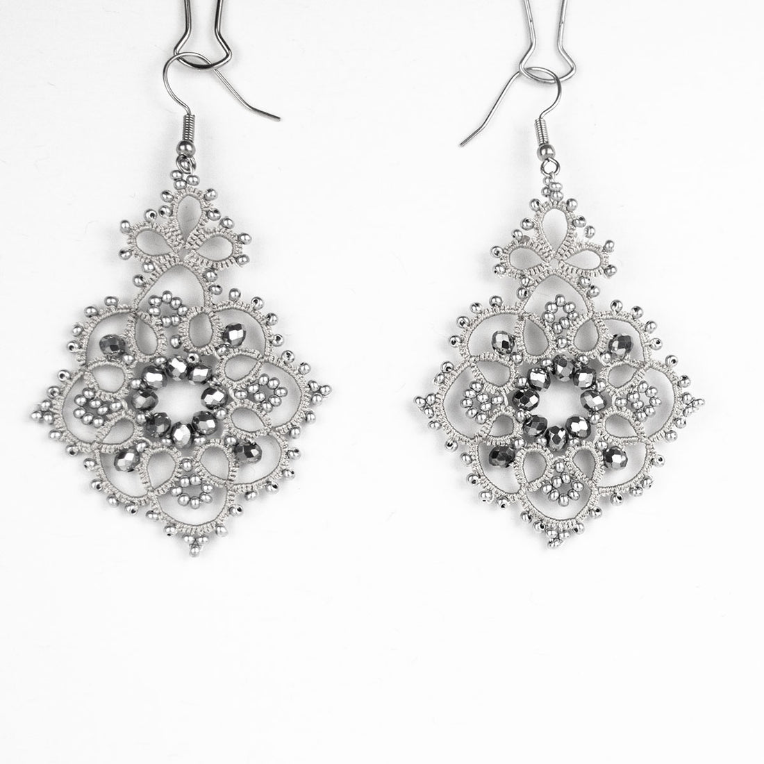 FCE070 "Palace"  Needle Point Earrings