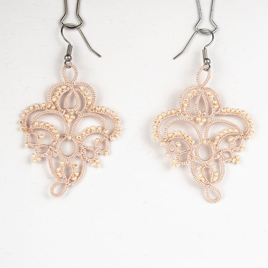 FCE071 "Palace" Needle Point Earrings