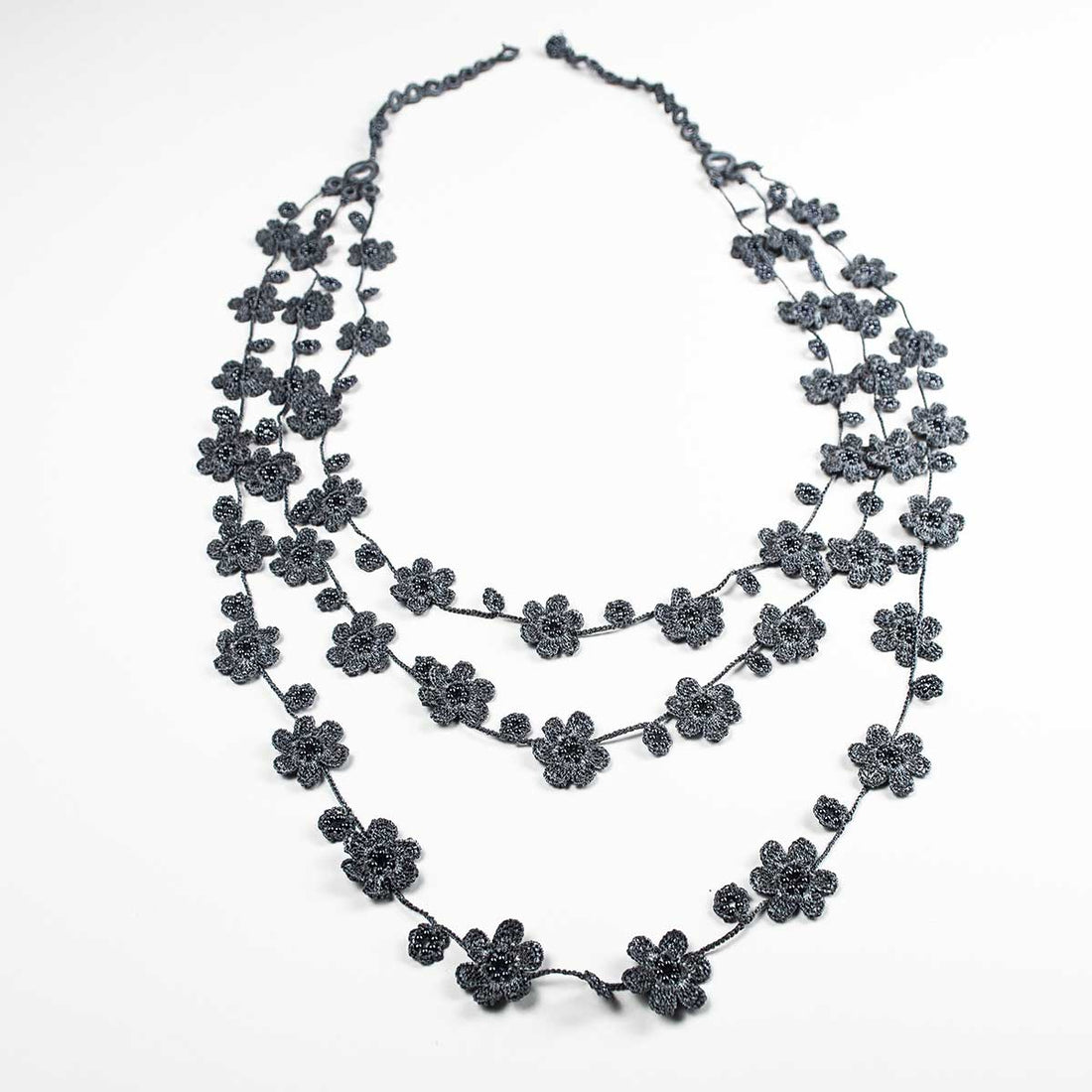 FCN056 Pansies Necklace