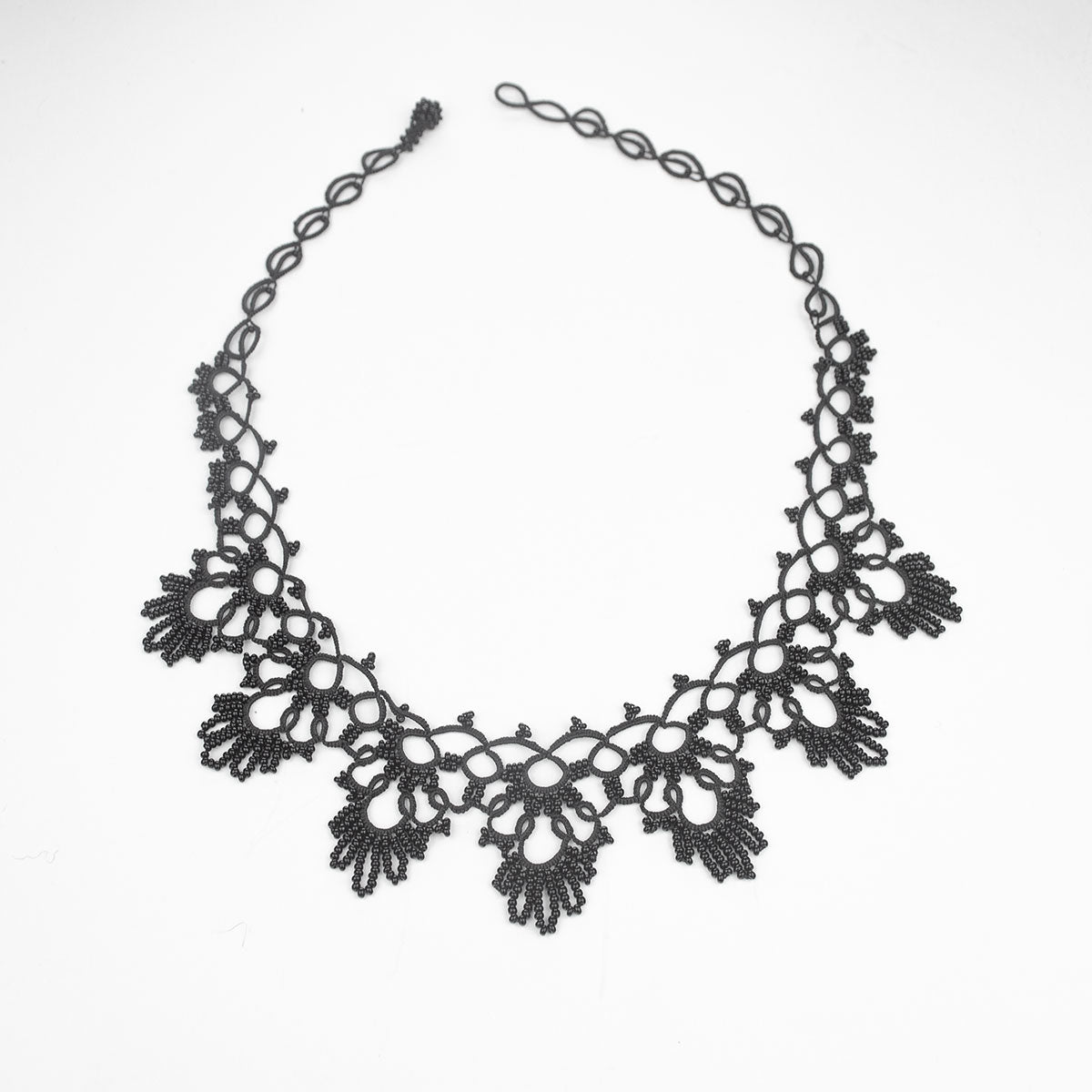 FCN059 Silk Necklace