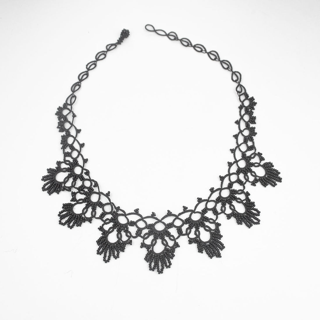 FCN059 Silk Necklace