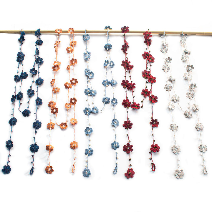 FCO006 Pansies Oya Scarf Necklace