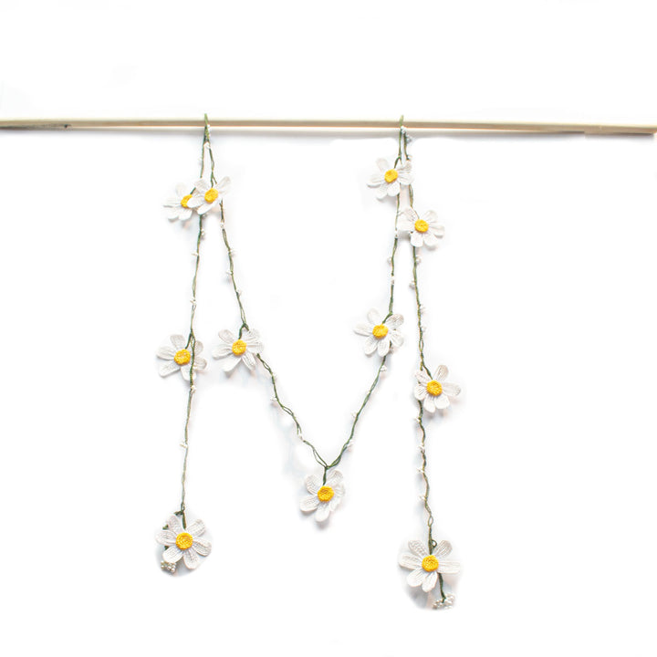 FCO001 Daisy Oya Scarf Necklace