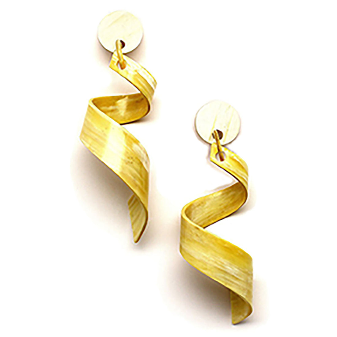 Q12417 Cork Scre Horn Earrings