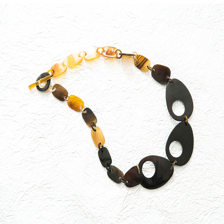 Q13004 Water Buffalo Horn Necklace