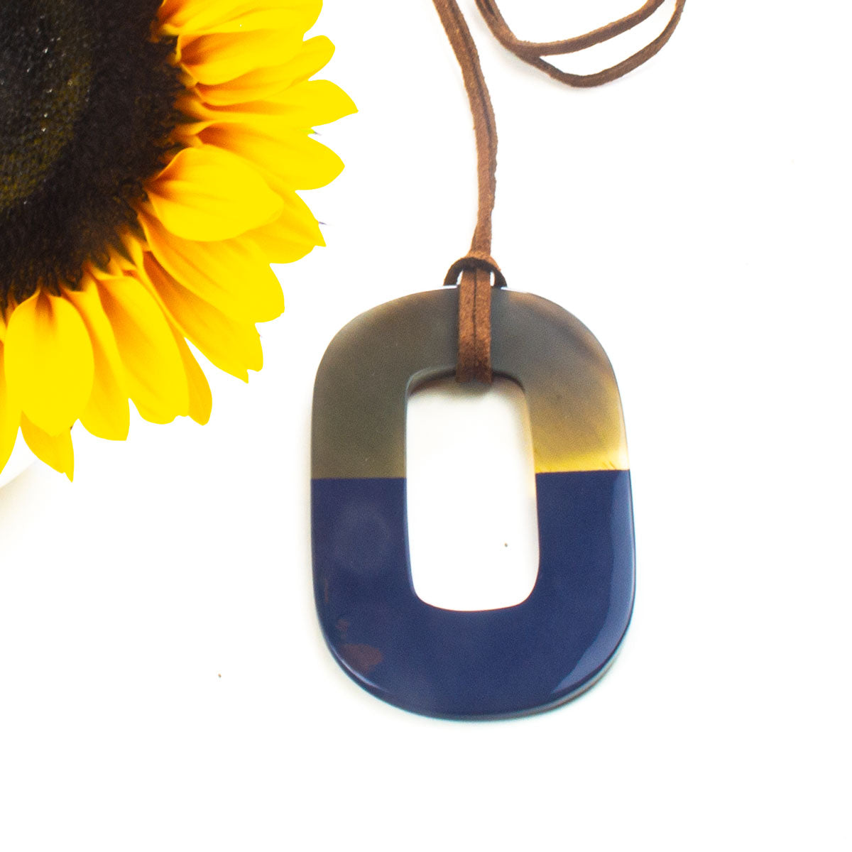 Q6047 Colorful  Buffalo Pendant