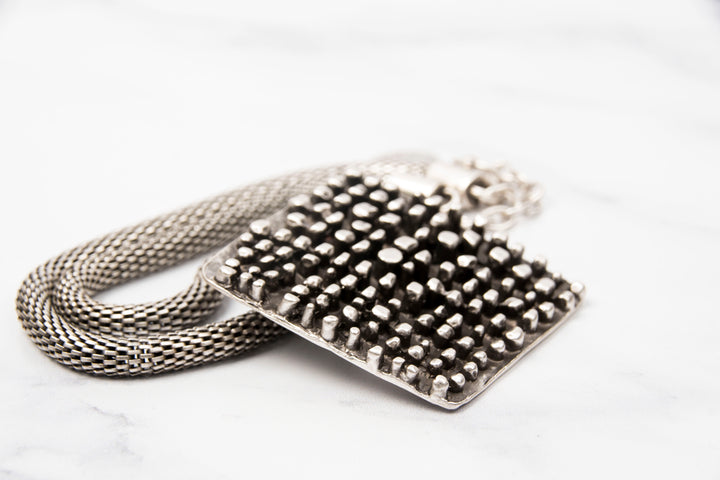 SLVR1859 WAFFLE SQUARE NECKLACE