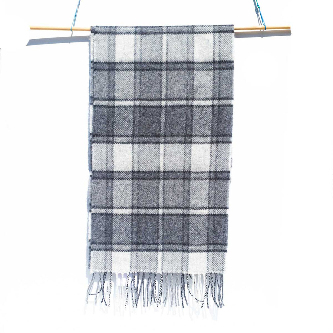 4273/C3 Grey Check Lambs Wool Scarf