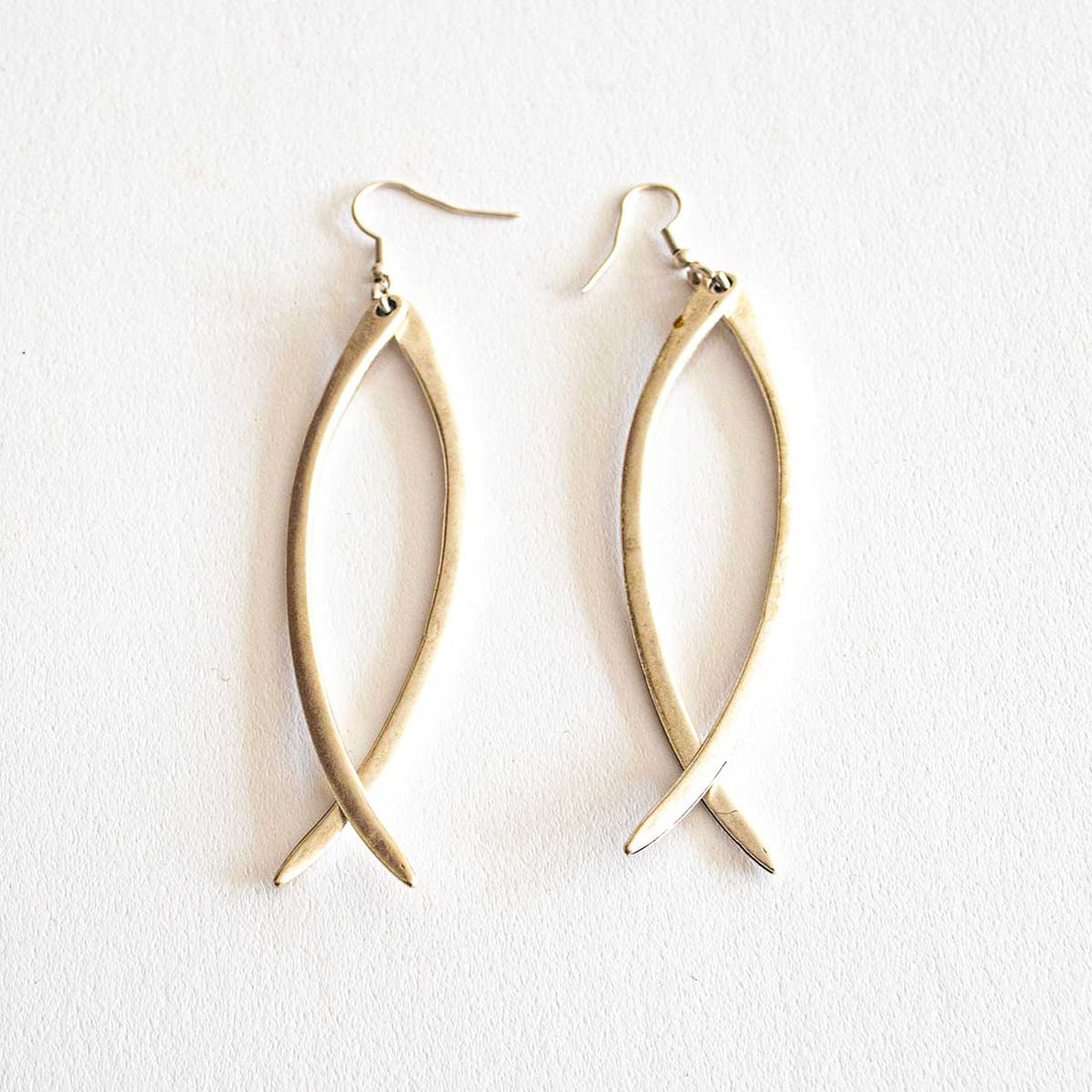 TE4927 FISH EARRINGS