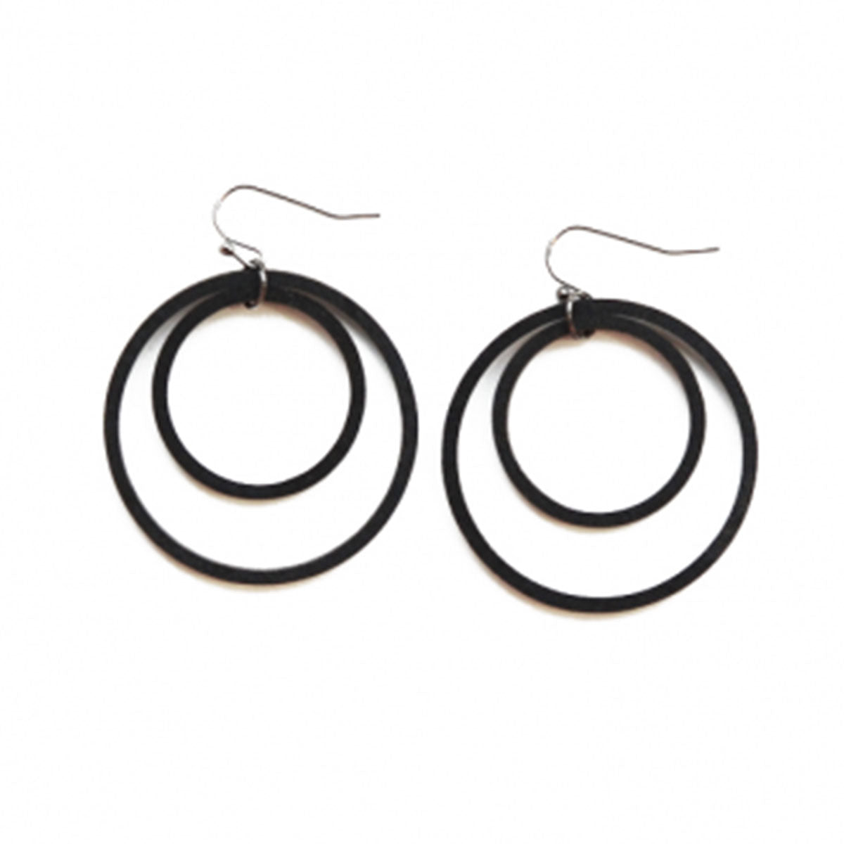 WE05 INTRACET CIRCLES  EARRINGS