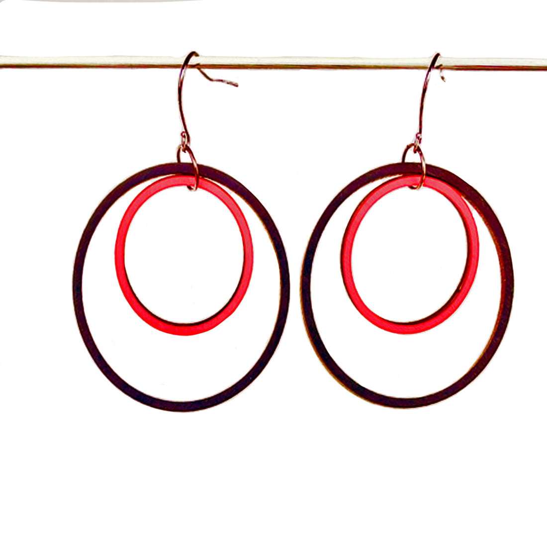 WE05 INTRACET CIRCLES  EARRINGS