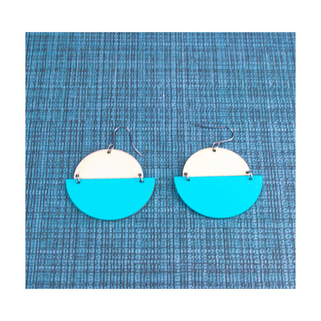 WE010 TWO HALF CIRCLES WOOD EARRING