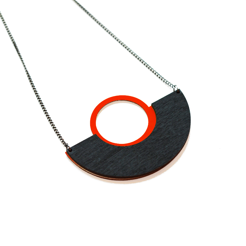 WN01 SATURN NECKLACE